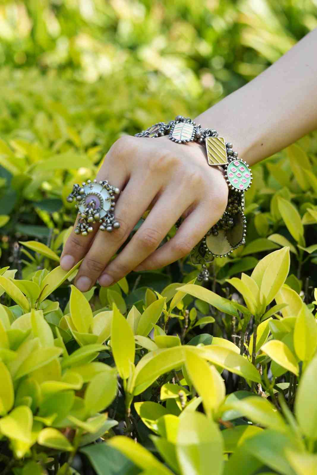 Vanya white n Mint Ring