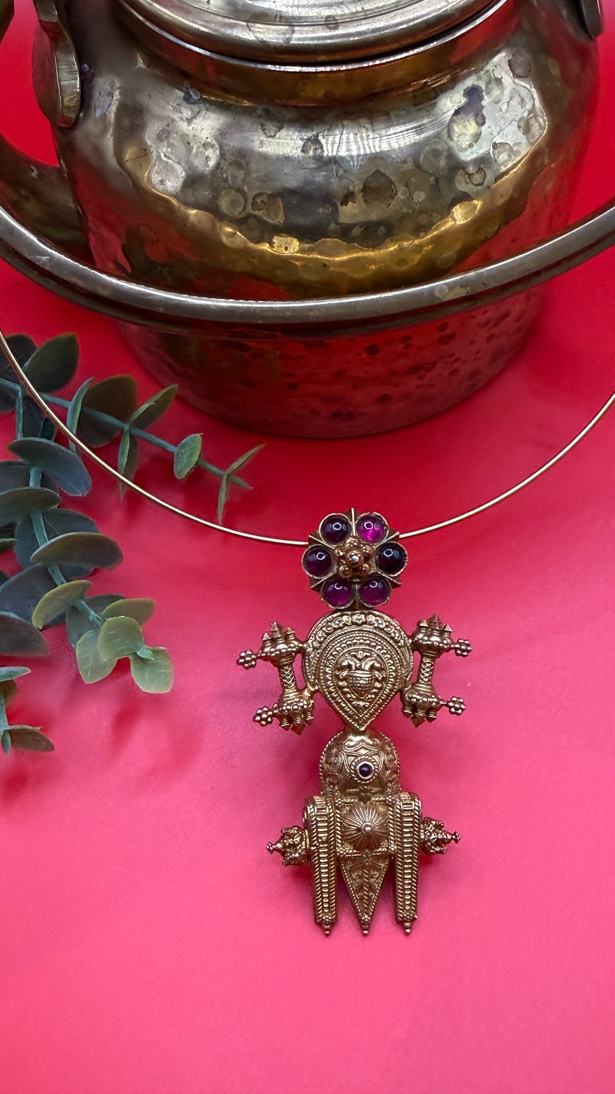 kempu-tali-hasli-pure-silver-pendant-antique-gold.jpg