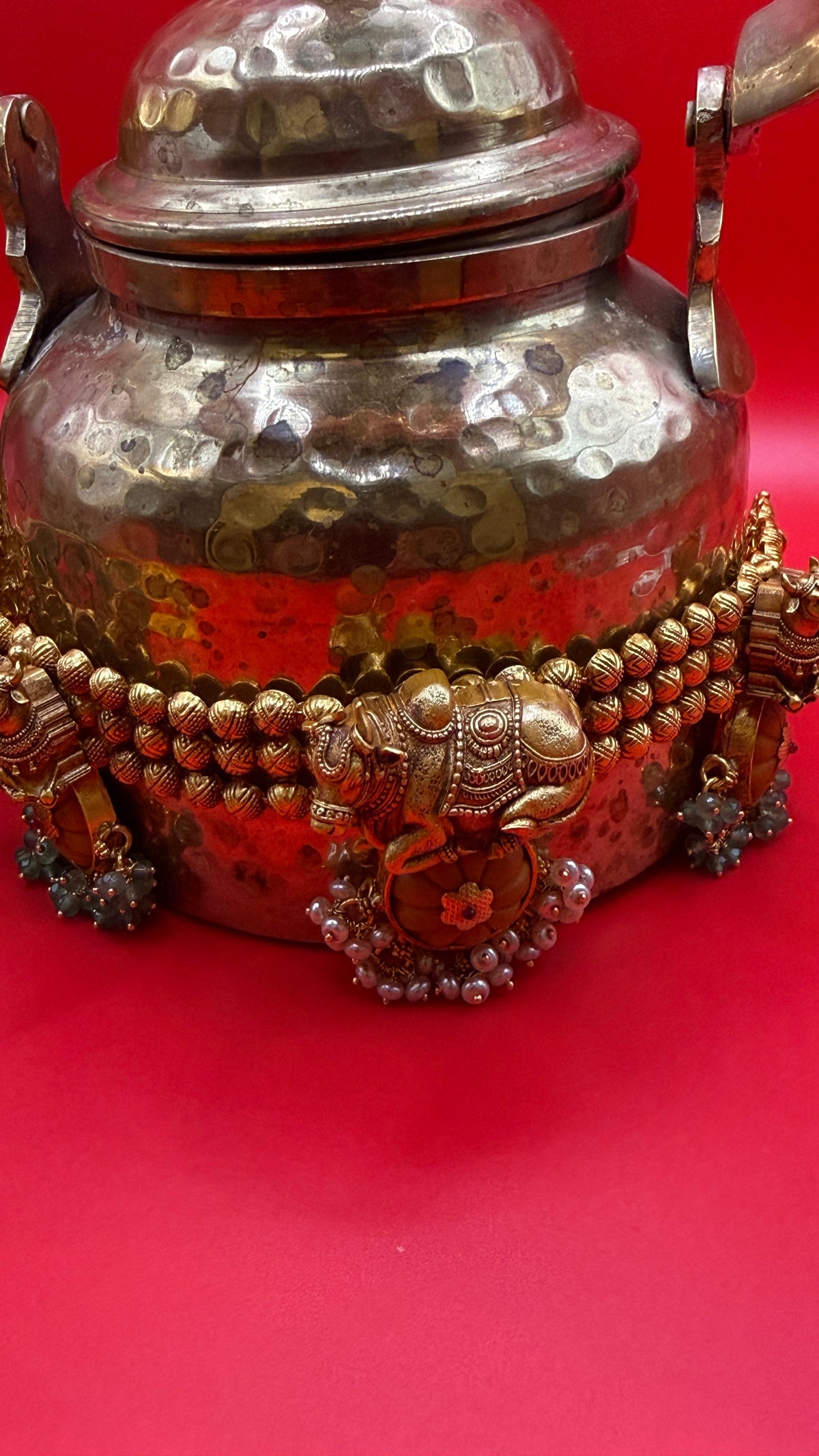 nandi-coral-pure-silver-choker-antique-gold.jpg
