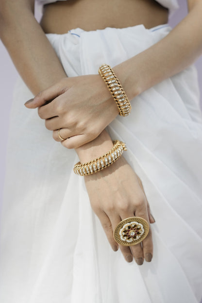 Sutlada Bangle with Moissnaite