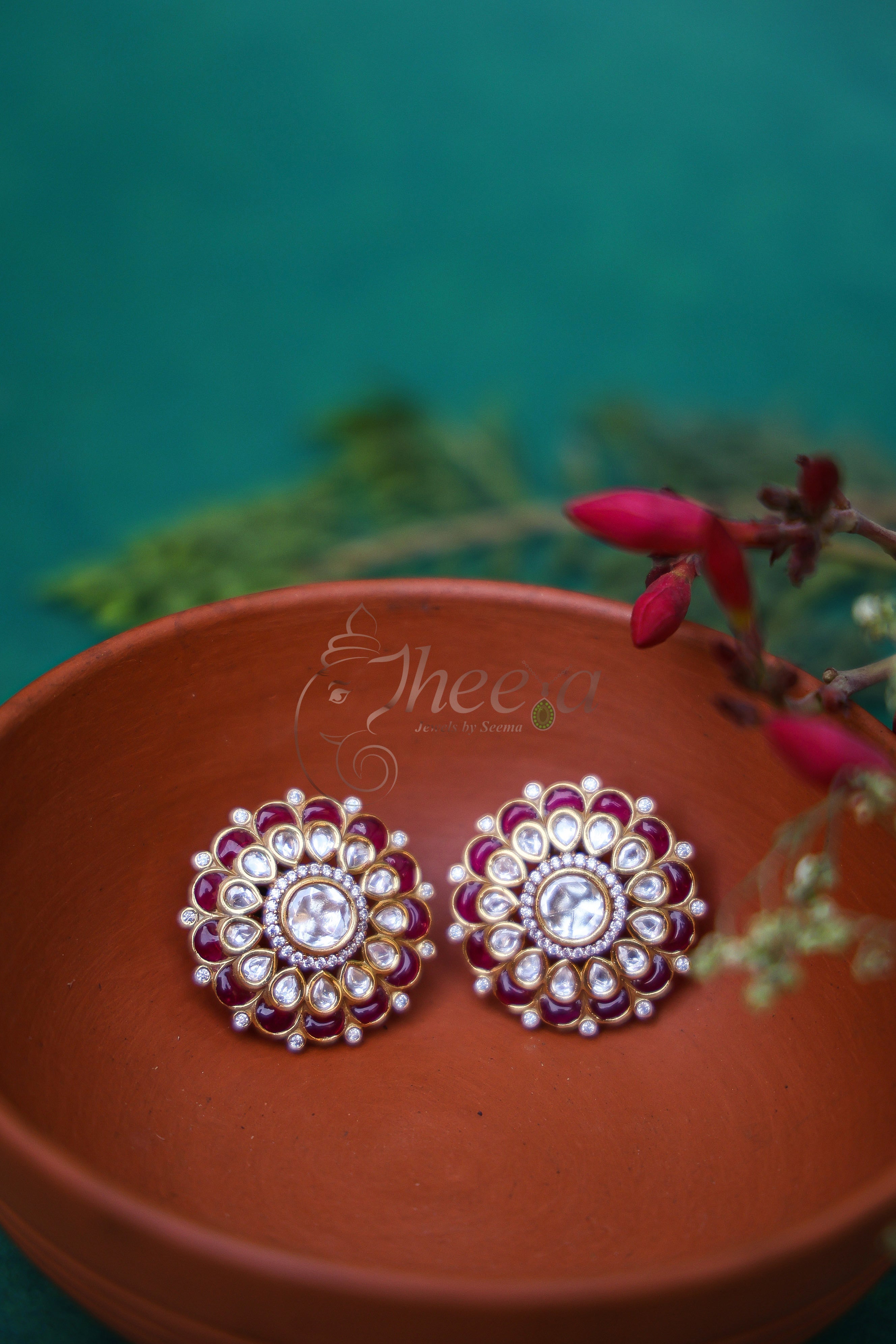 Riwaayat big Red Polki studs