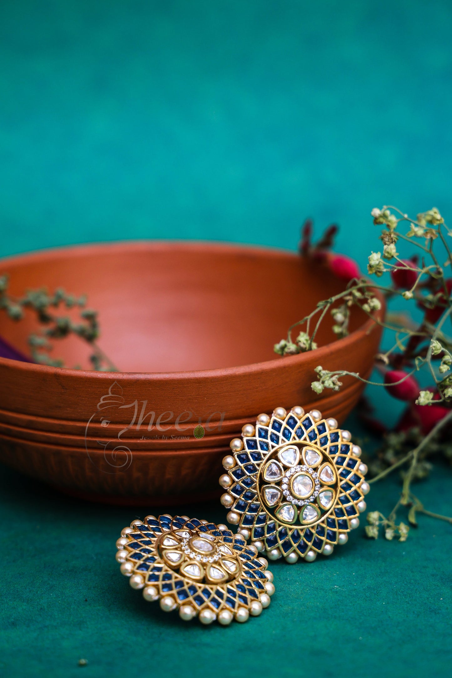 Riwaayat Big Blue Polki Pearl Studs