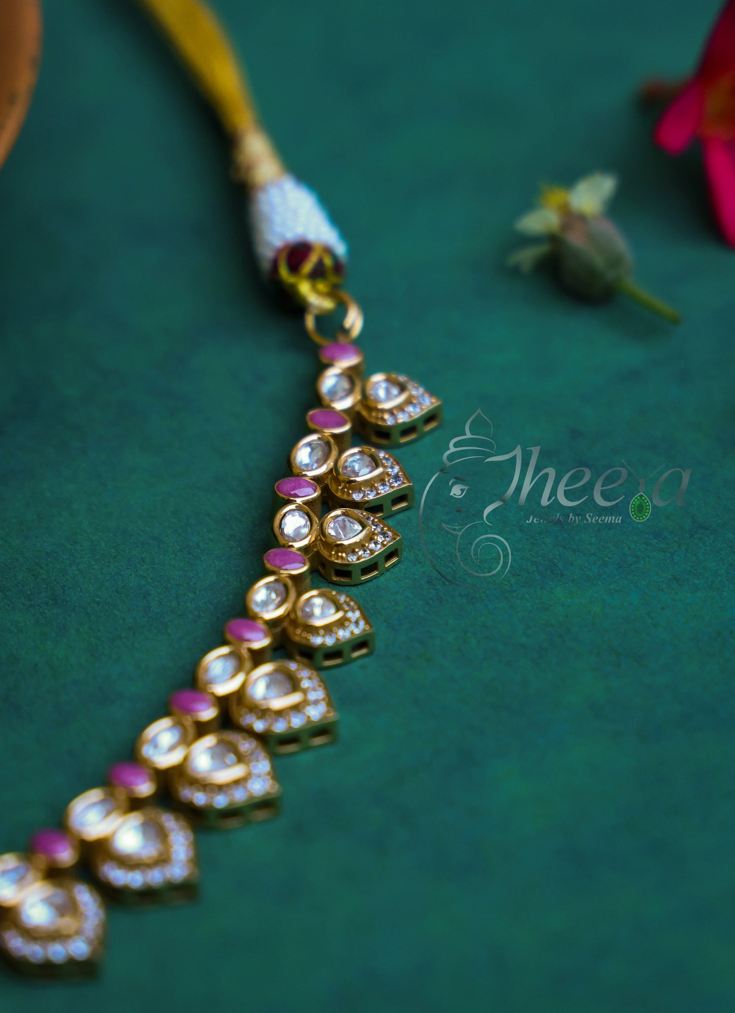 Riwaayat Light pink kundan polki