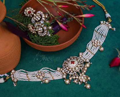 Riwaayat White pearl choker polki