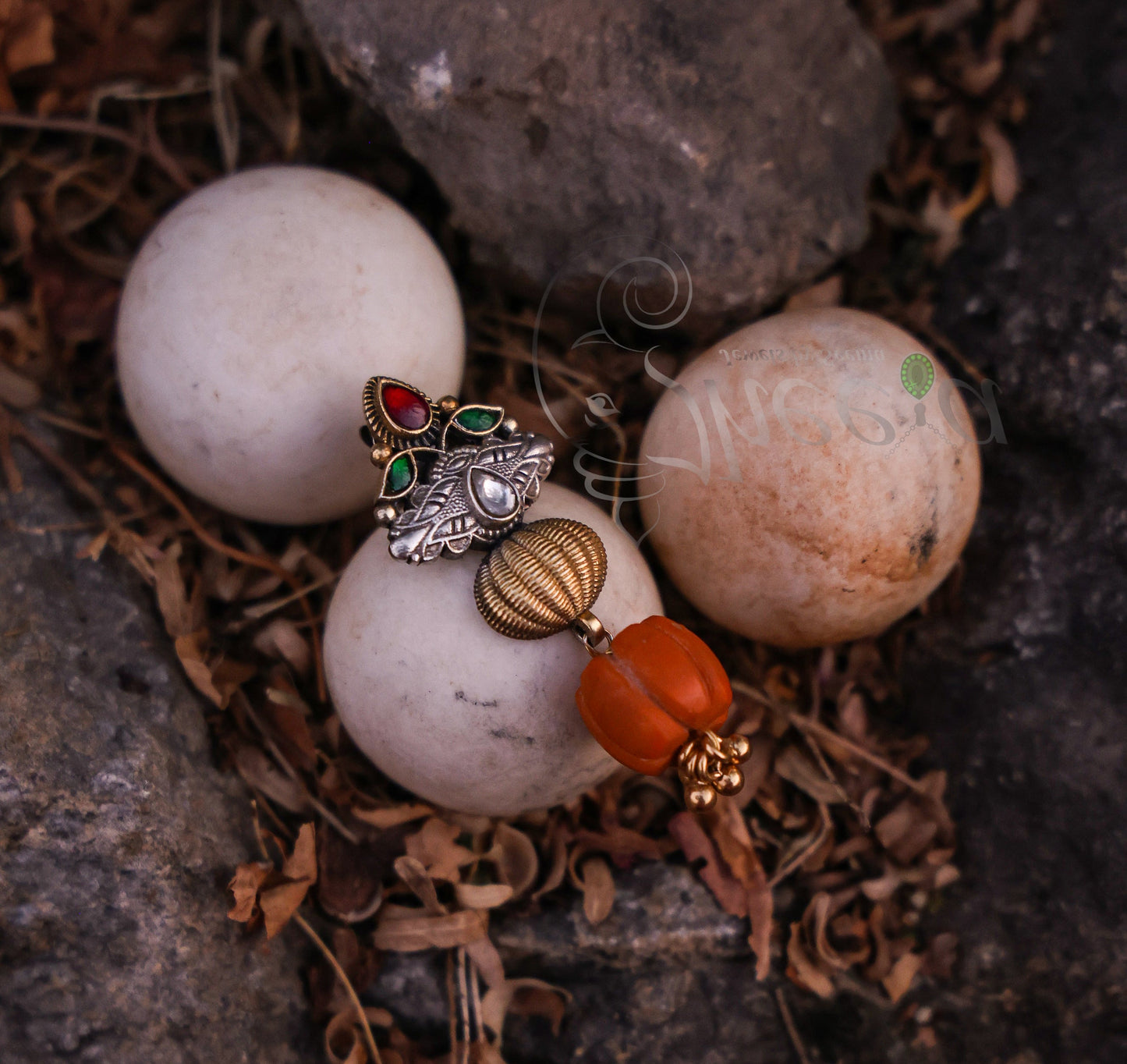 Dual tone earring with pumpkin drop