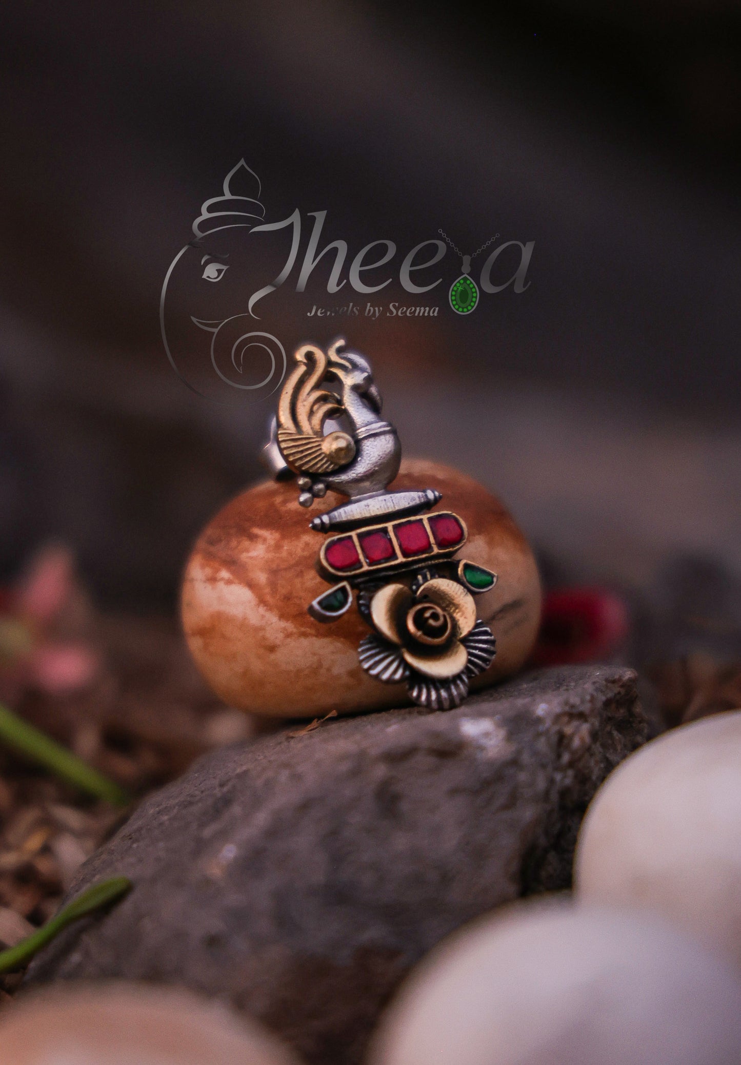 Peacock with rose