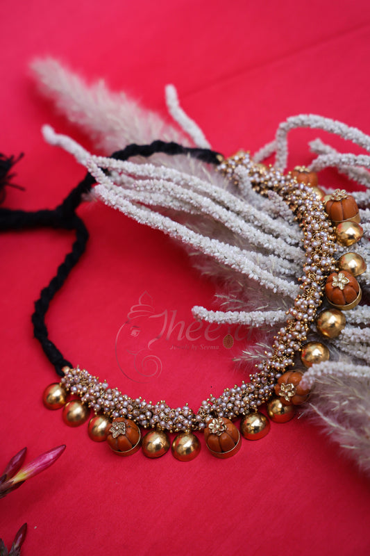 Vintage Bottu mala with corals
