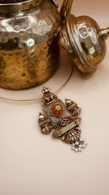 green-stone-muthu-pearl-drop-22k-gold-plated-silver-pendant.jpg