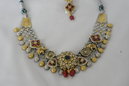 Fusion Necklace kundant set with moissanite pendant