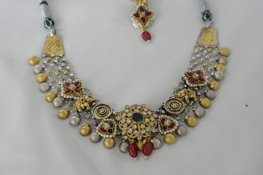 Fusion Necklace kundant set with moissanite pendant