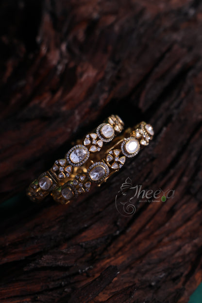 Moissanite oval stone bangles