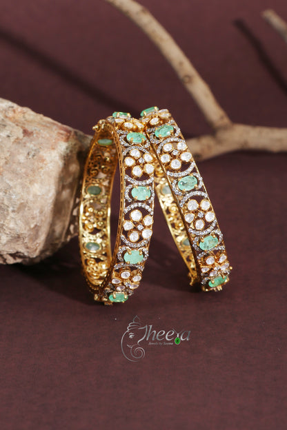 Ratnavalli Mint Bangle Set