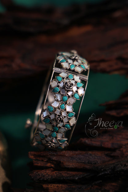 Turquoise floral bracelet