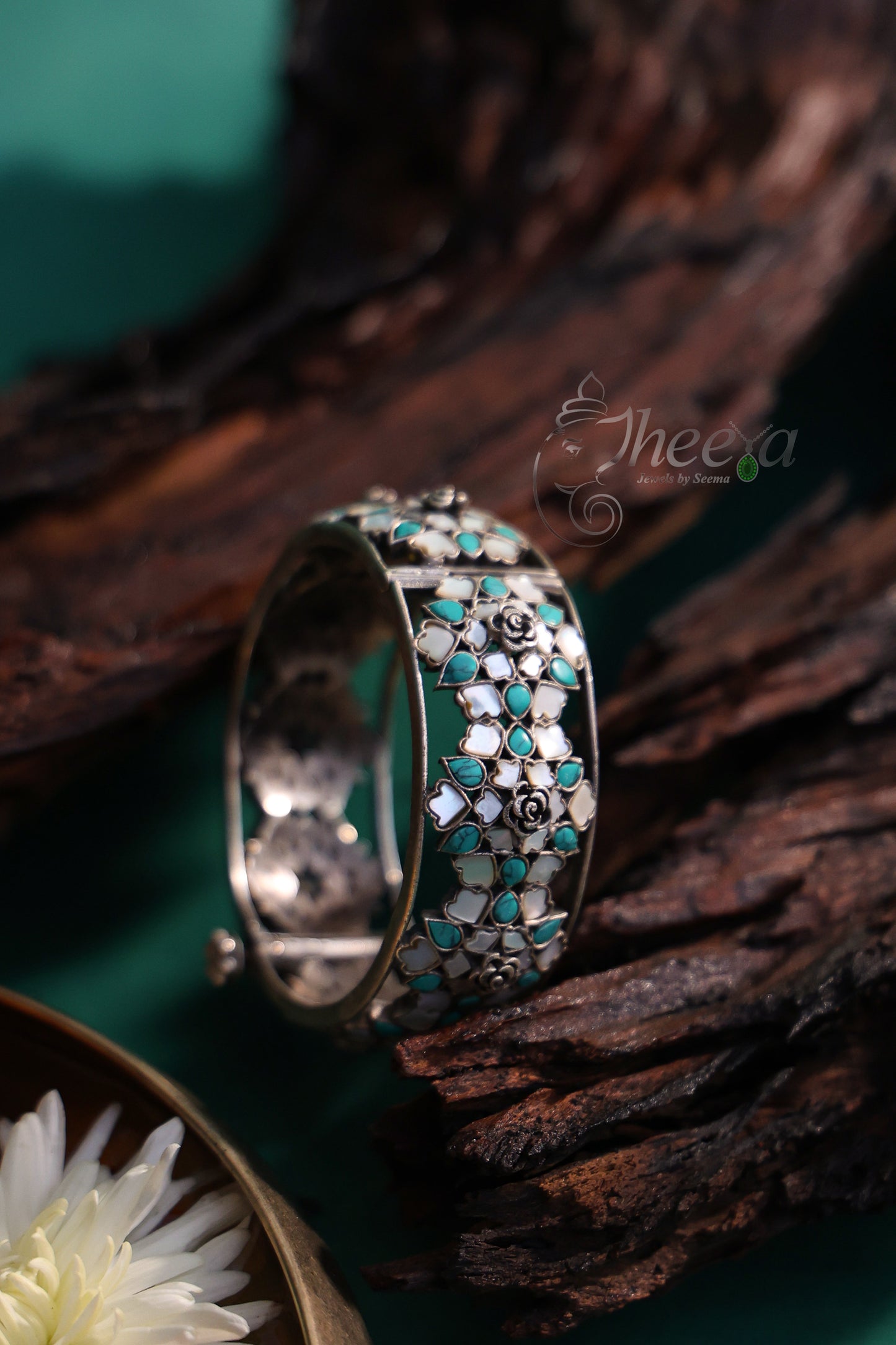 Turquoise floral bracelet