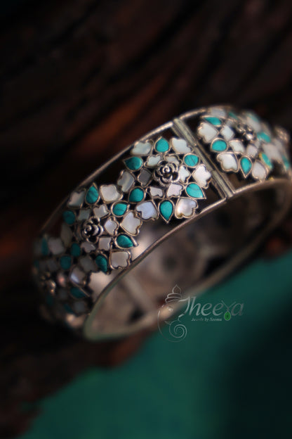 Turquoise floral bracelet