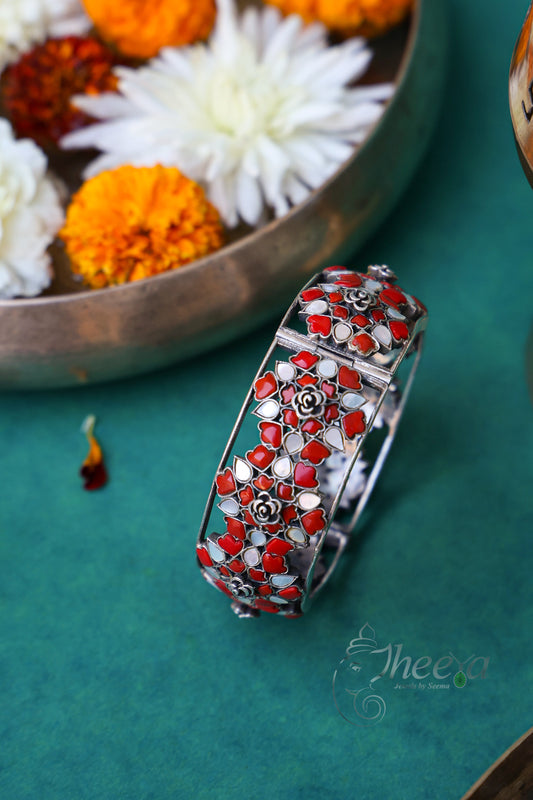 Coral Floral Bracelet