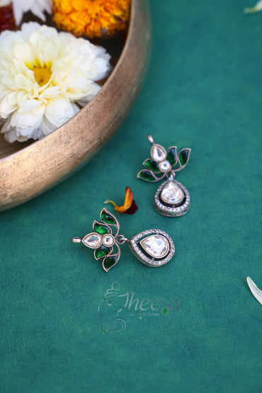 Green lotus kundan earrings