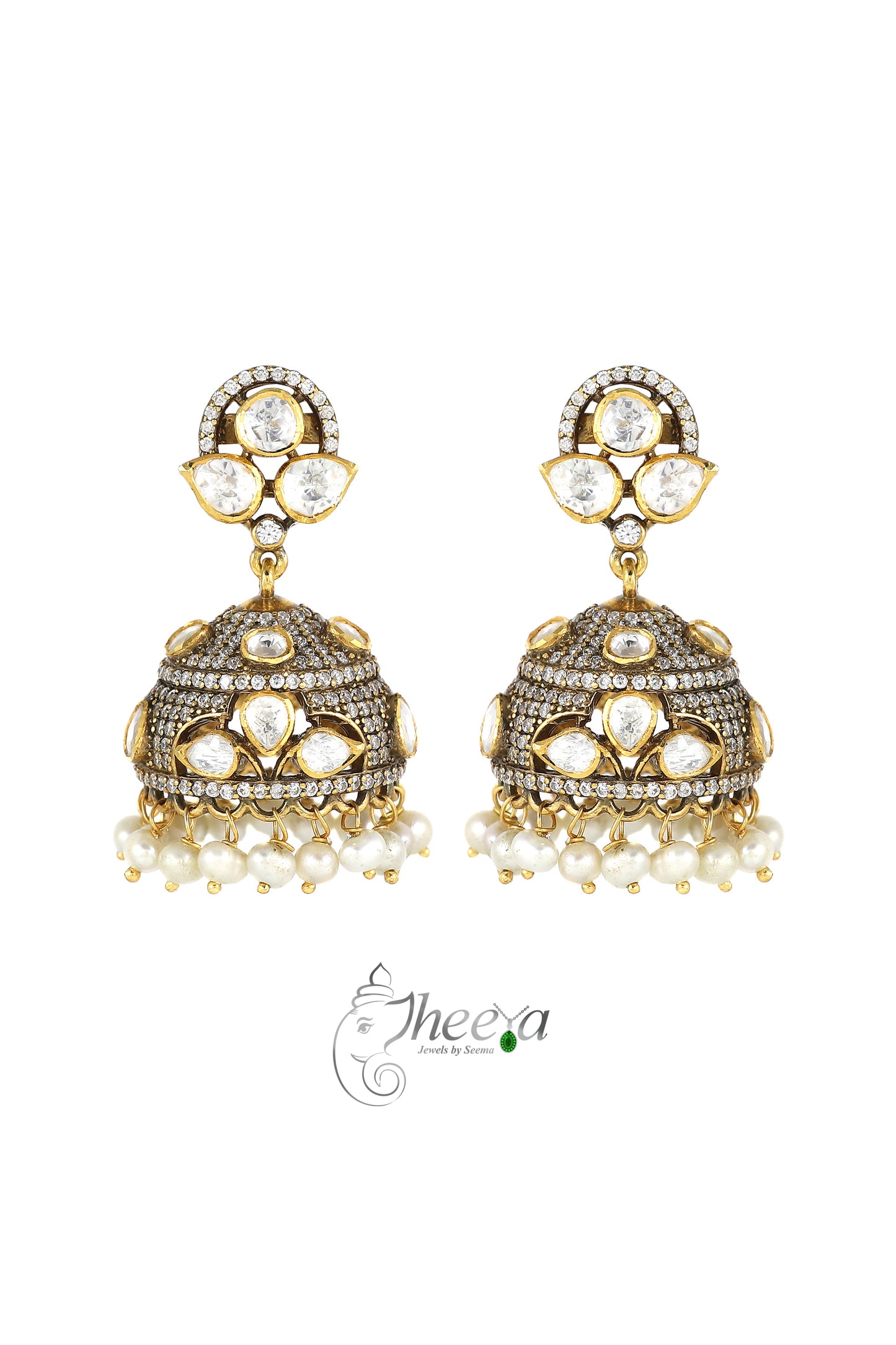 Ratnavalli Clover stud Jhumka