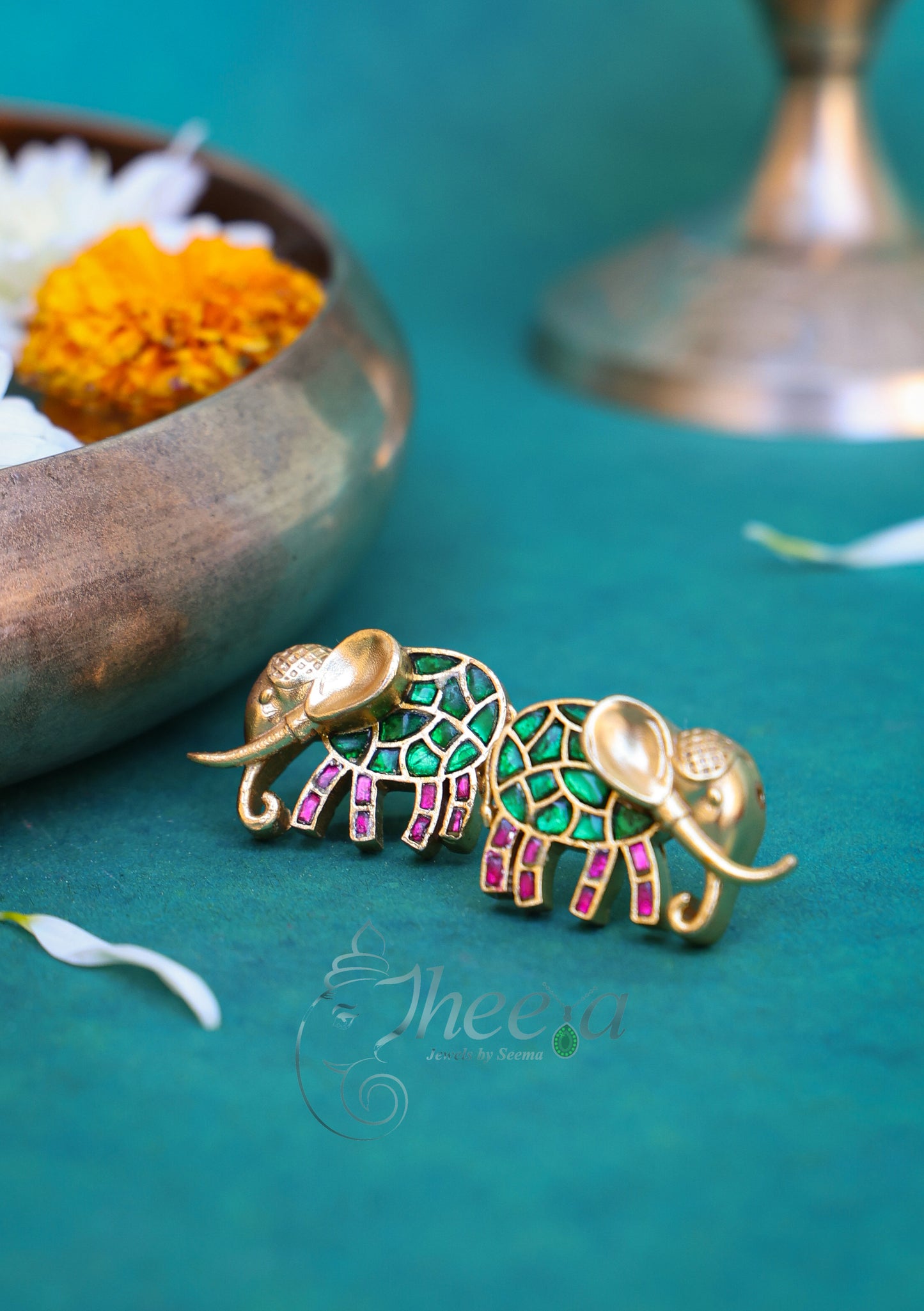 Kundan Elephant Studs