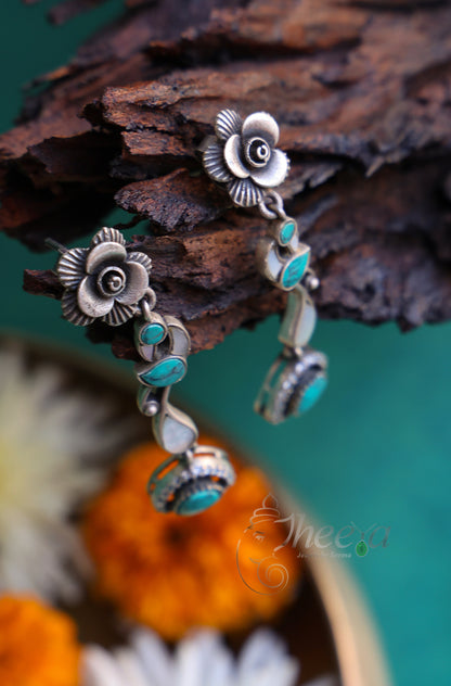 Turquoise silver tone earring