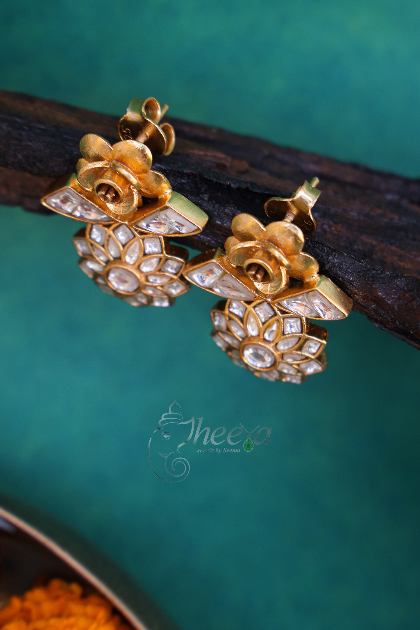 Gold rose and kundan studs