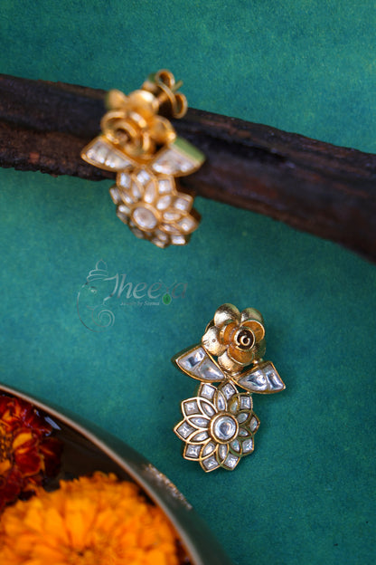 Gold rose and kundan studs
