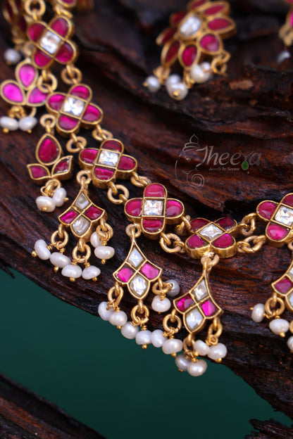 red n white kundan necklace