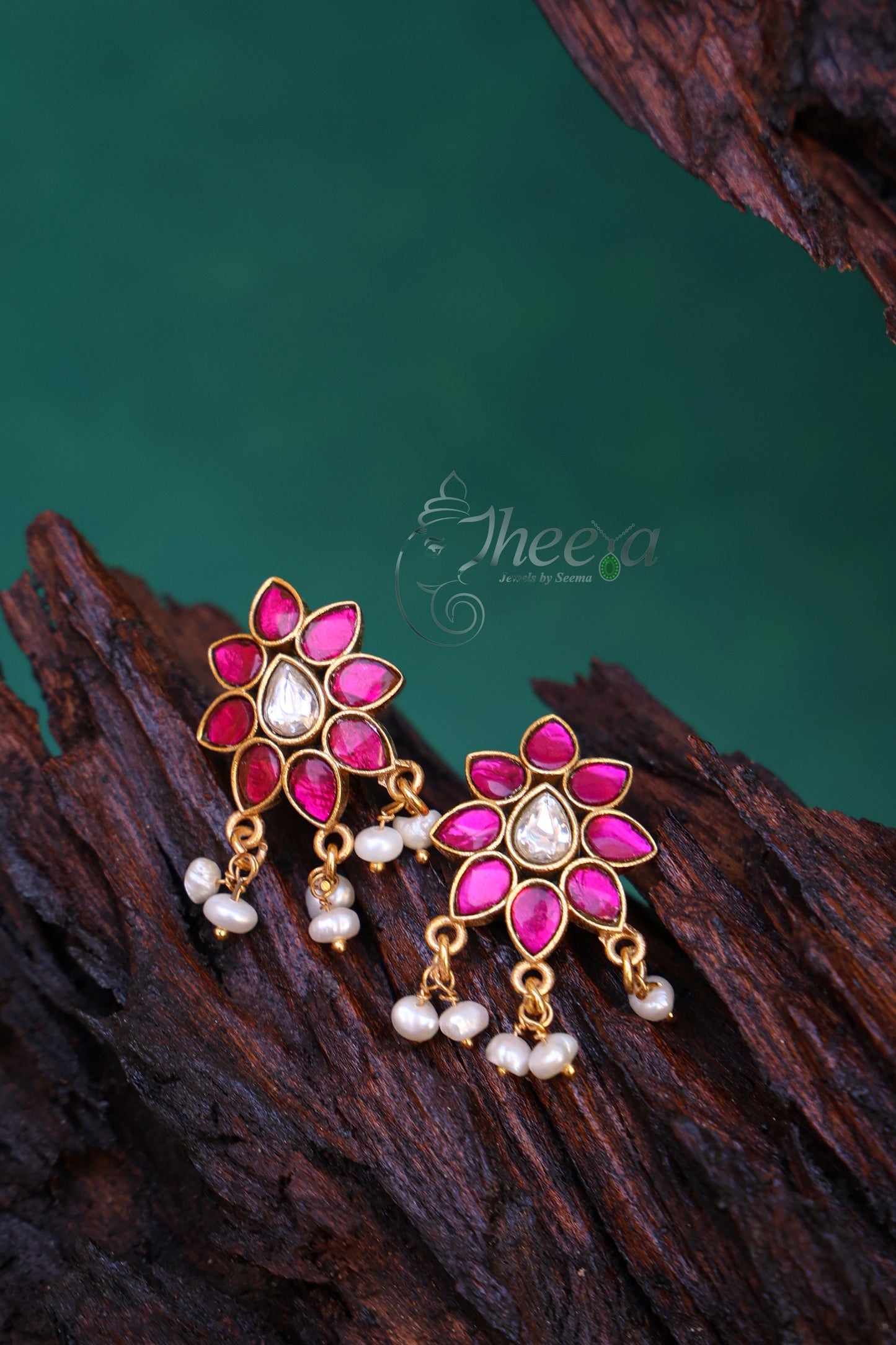 red n white kundan necklace
