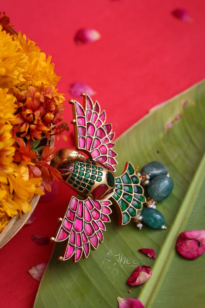 Noor Garuda Kundan Pendant