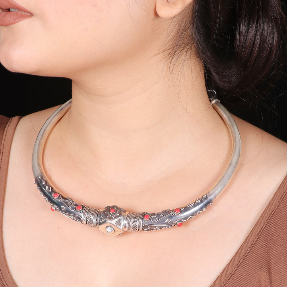 Tribal Hasli with Corals image 0