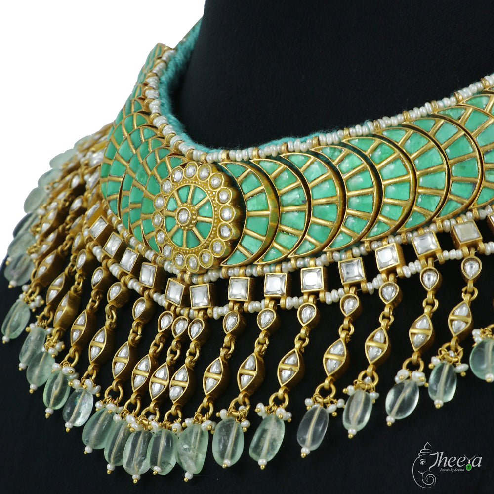 Royal Tussi Necklace with green kundans image 2
