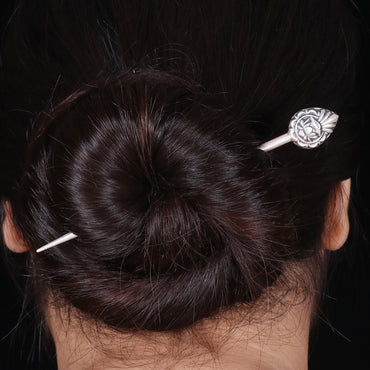 Lotus & Shunk Head Hair Pin image 1