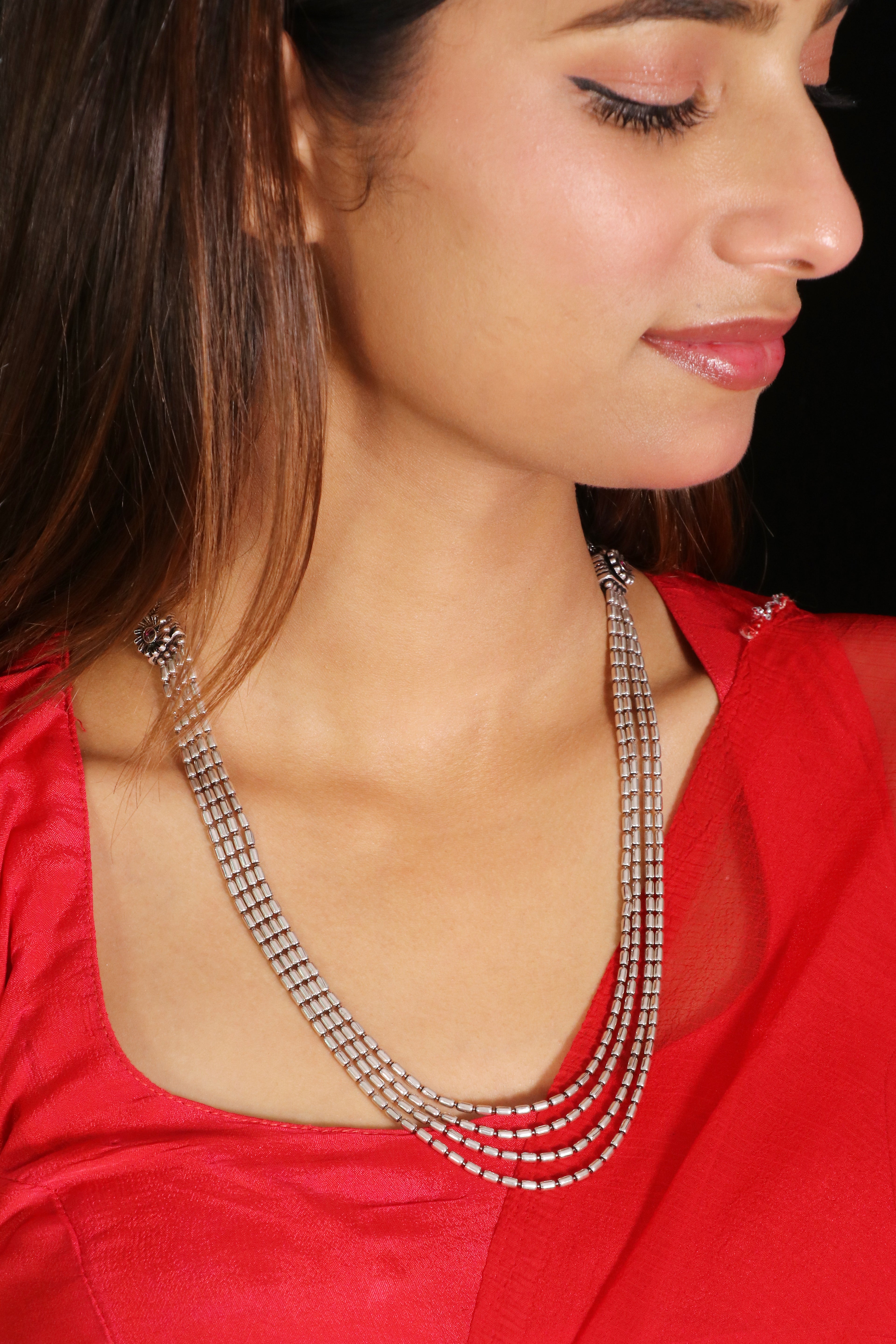 Saadagi Four Layer Chain image 1