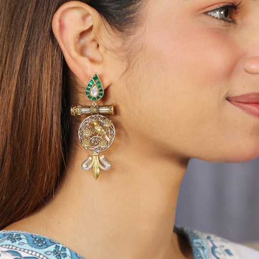 Green Kundan with Filigree Work Earring image 0