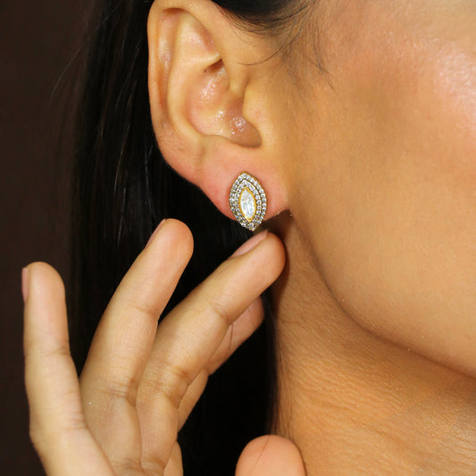 Moissanite Oval Ring image 0